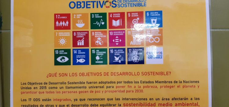 Exposición del proyecto «Objetivos de Desarrollo Sostenible» en el IES Félix de Azara